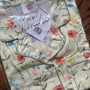 BRAND NEW IN MY SUNDAYS SLEEP SHIRT!!!